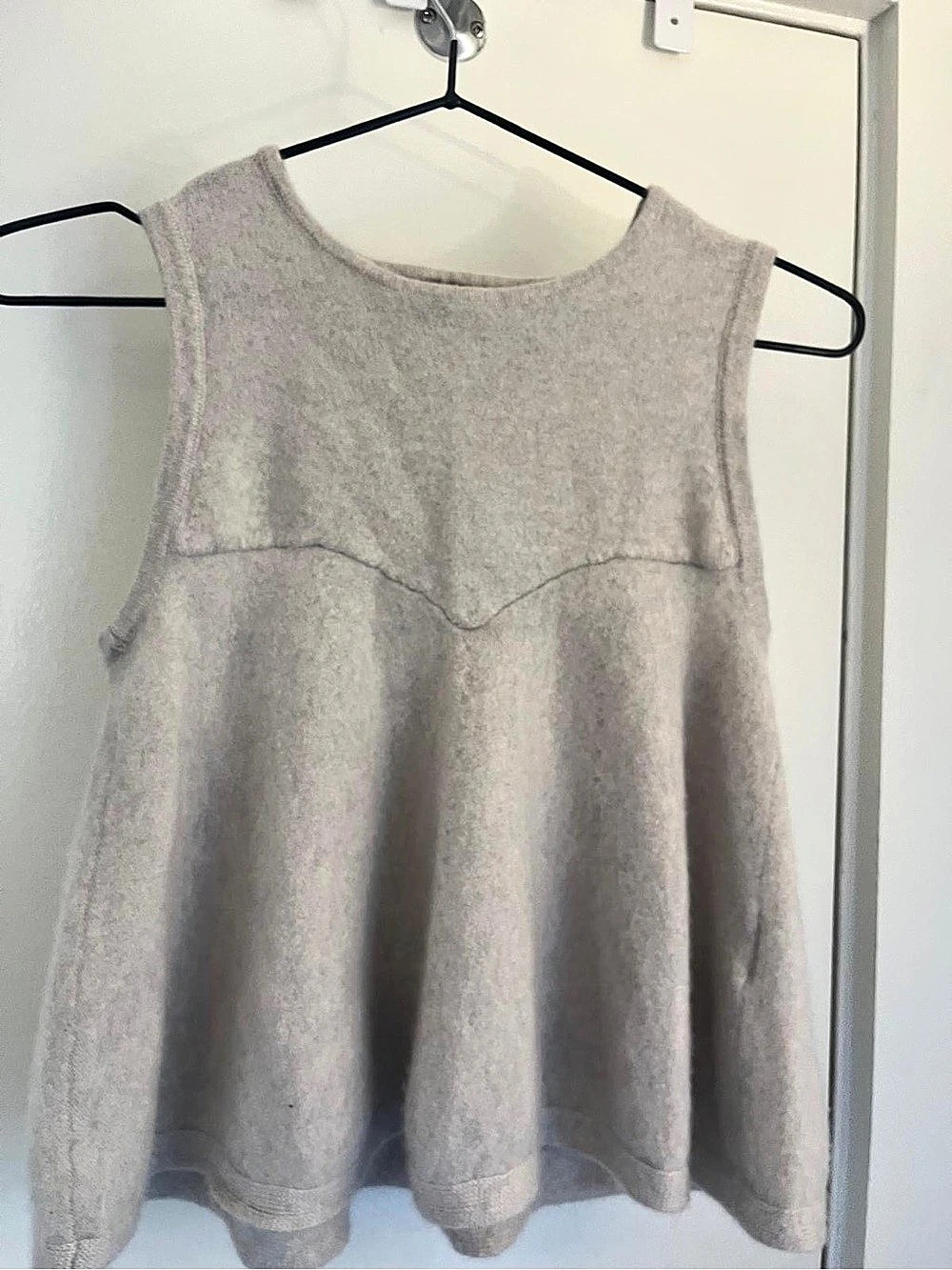 Anthropologie The Cashmere Collection Sleeveless Peplum Sweater Tank Gray XS